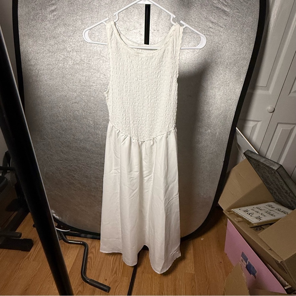 SHEIN White Textured Maxi Dress